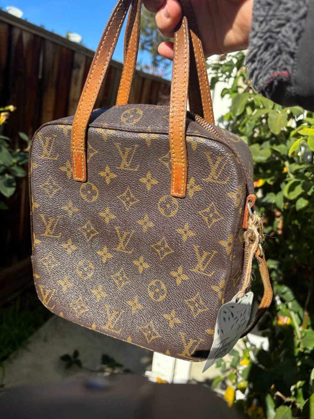 Authentic Louis Vuitton crossbody bag - Picture 3 of 13